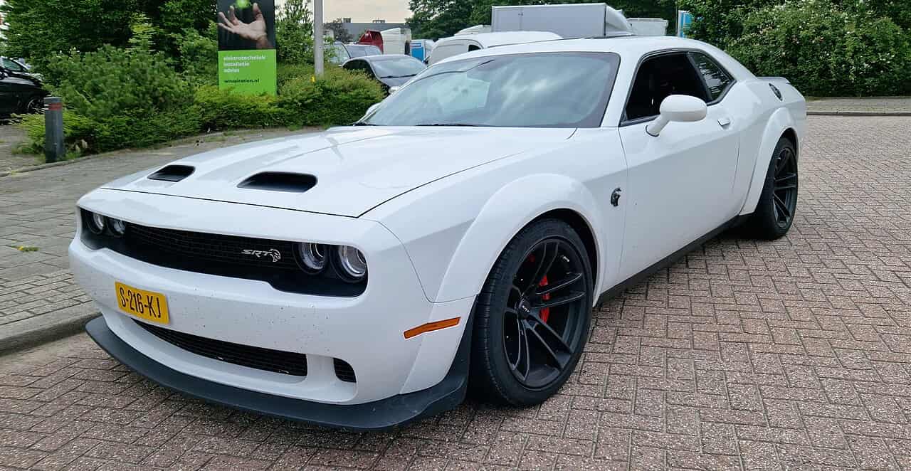 dodge challenger srt automatic